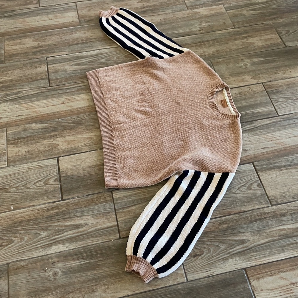 POL sweater - Picture 2 of 4